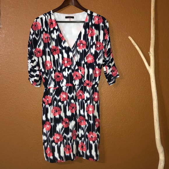 Trina Turk Penngrove Split Sleeve Dress - Picture 3 of 7